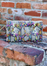 Load image into Gallery viewer, Cross-body Bag Snake Pink Multi