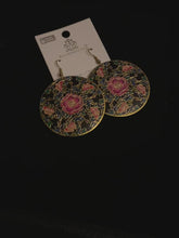 Load and play video in Gallery viewer, Flowers Print Earrings
